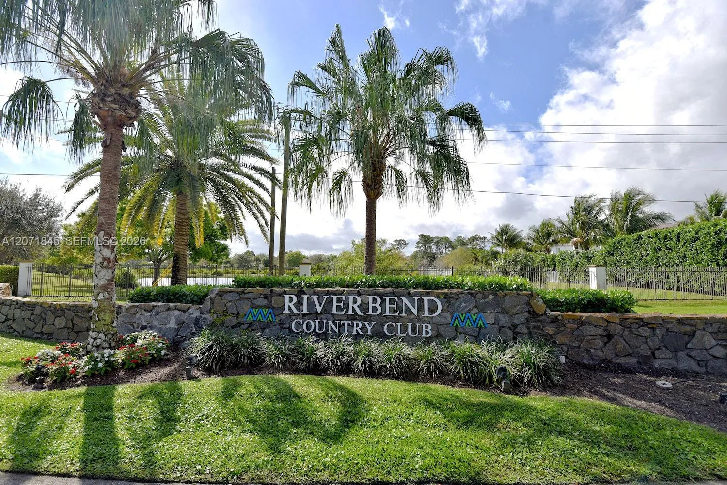Listing  18459 SE Wood Haven Lane J, Jupiter, FL 33469, Jupiter, FL 33469