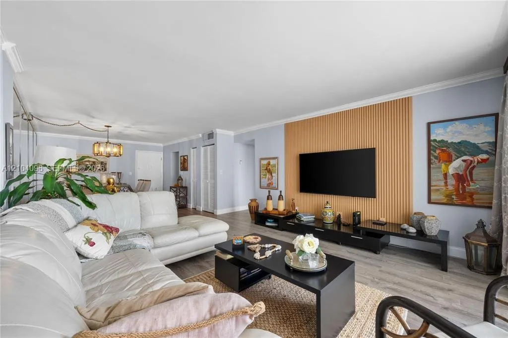 Listing  1849 S Ocean Drive 1112, Hallandale Beach, FL 33009, Hallandale Beach, FL 33009