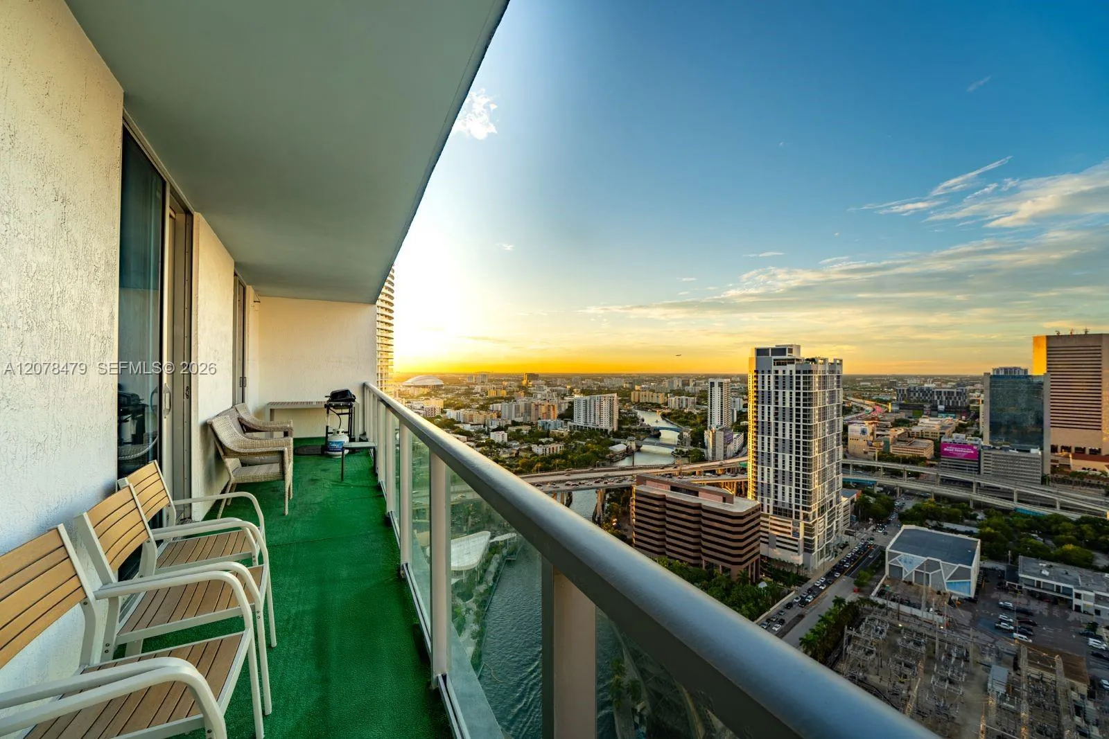 View details of listing 185 SW 7th Street 3609, Miami, FL 33130 Miami with MLS#