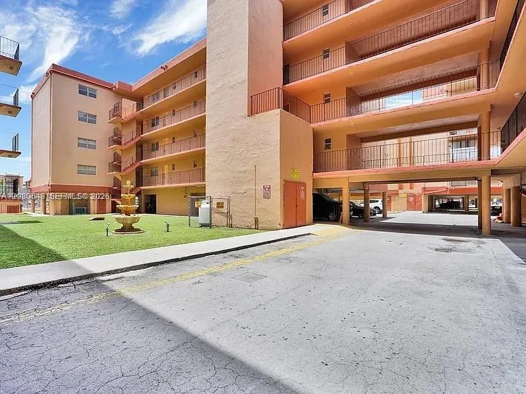 View details of listing 1850 W 56th Street 2305, Hialeah, FL 33012 Hialeah with MLS#