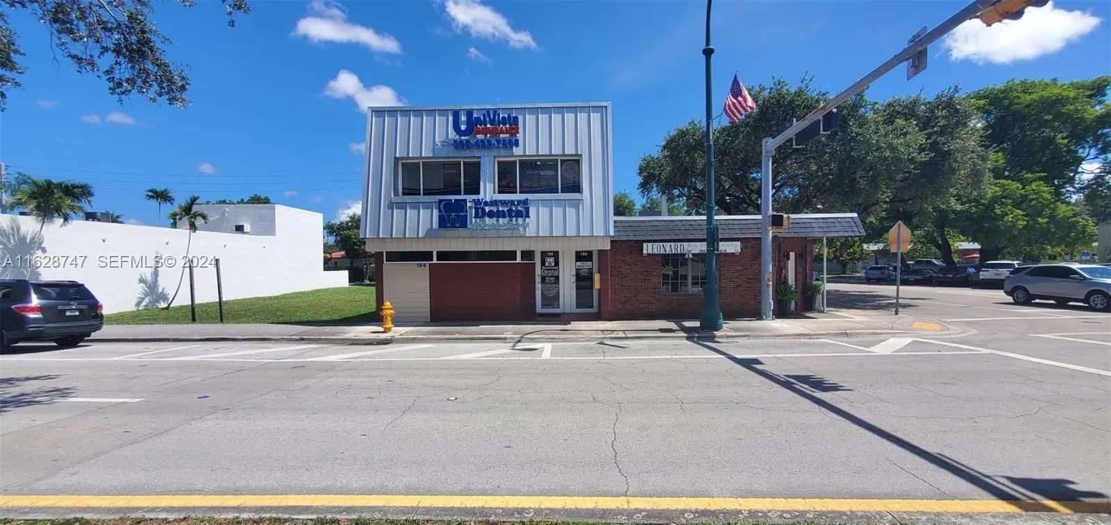 View details of listing 186 Westward Drive, Miami Springs, FL 33166 Miami Springs with MLS#