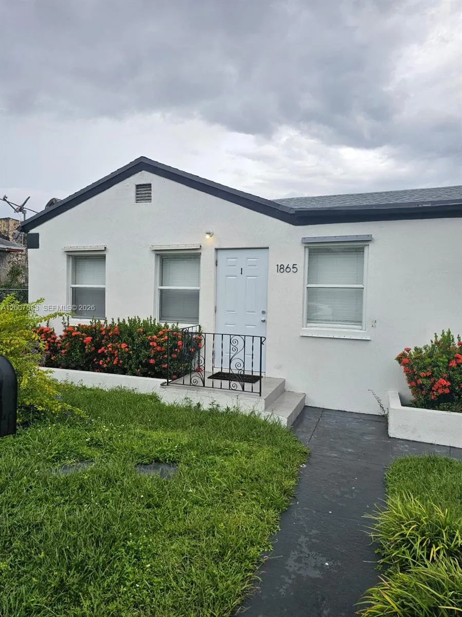 Listing  1865 NW 45th Street 1, Miami, FL 33142, Miami, FL 33142