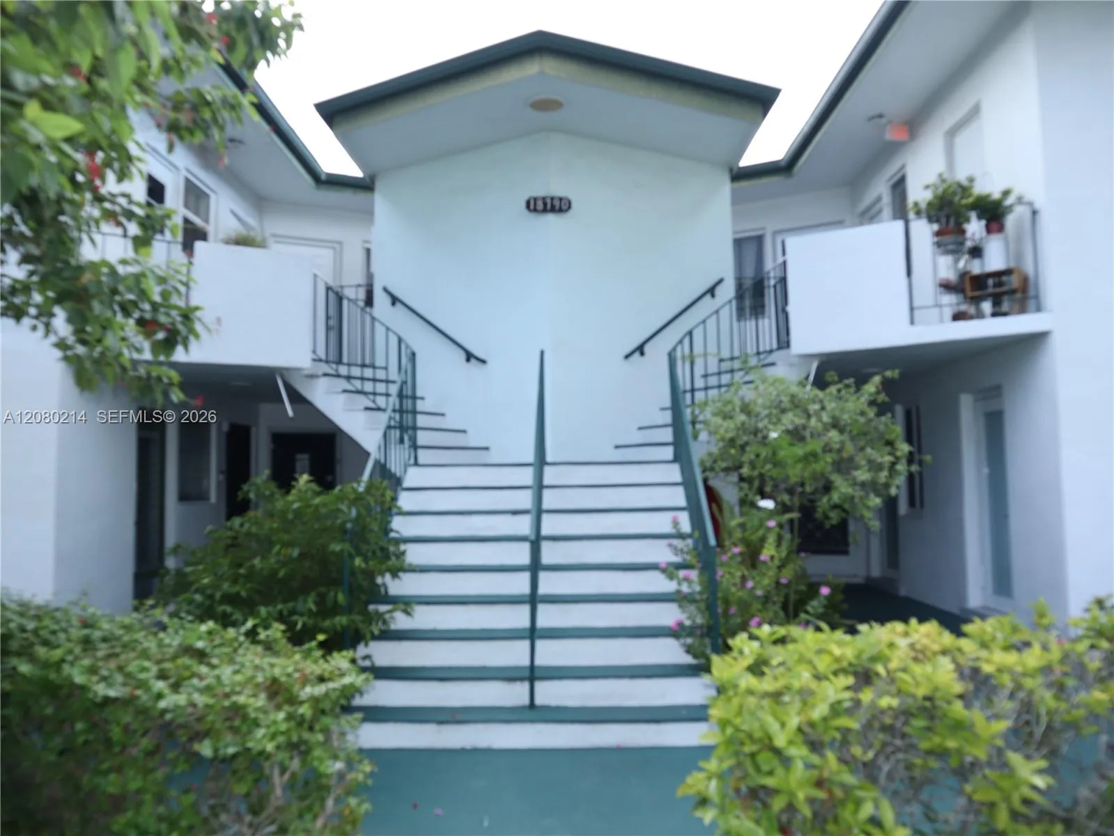 Listing  18790 NE 18th Avenue 231, Miami, FL 33179, Miami, FL 33179