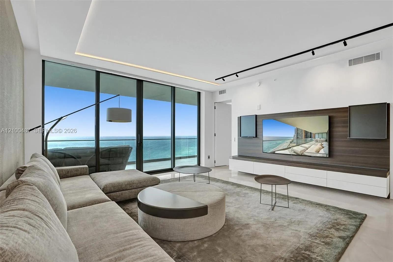 Listing  18975 Collins Avenue 2001, Sunny Isles Beach, FL 33160, Sunny Isles Beach, FL 33160