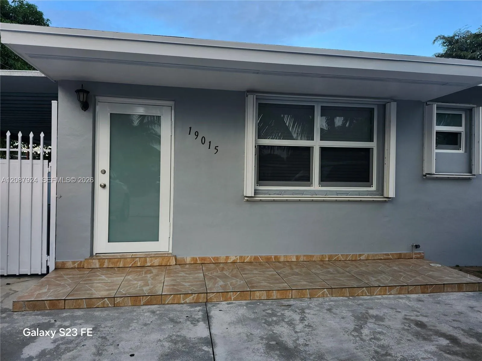 View details of listing 19015 NW 44th Court, Miami Gardens, FL 33055 Miami Gardens with MLS#