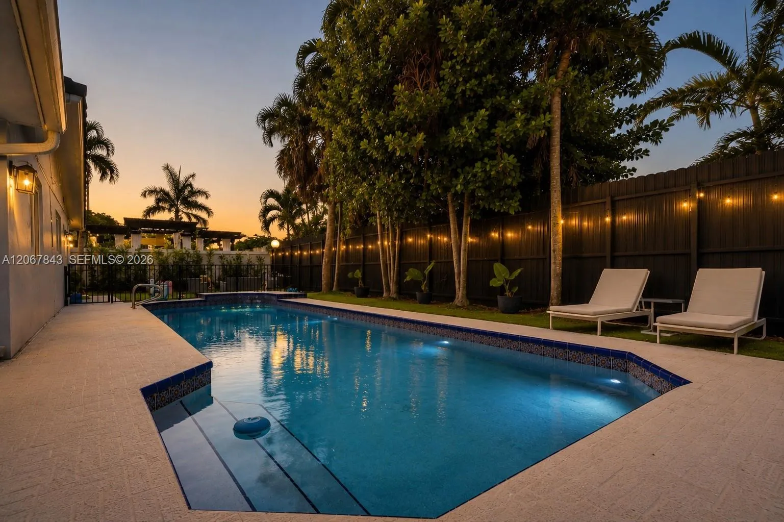 Listing  19040 S Saint Andrews Drive, Hialeah, FL 33015, Hialeah, FL 33015