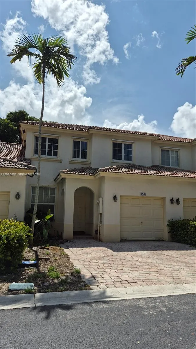 View details of listing 1908 NW 79th Way, Pembroke Pines, FL 33024 Pembroke Pines with MLS#