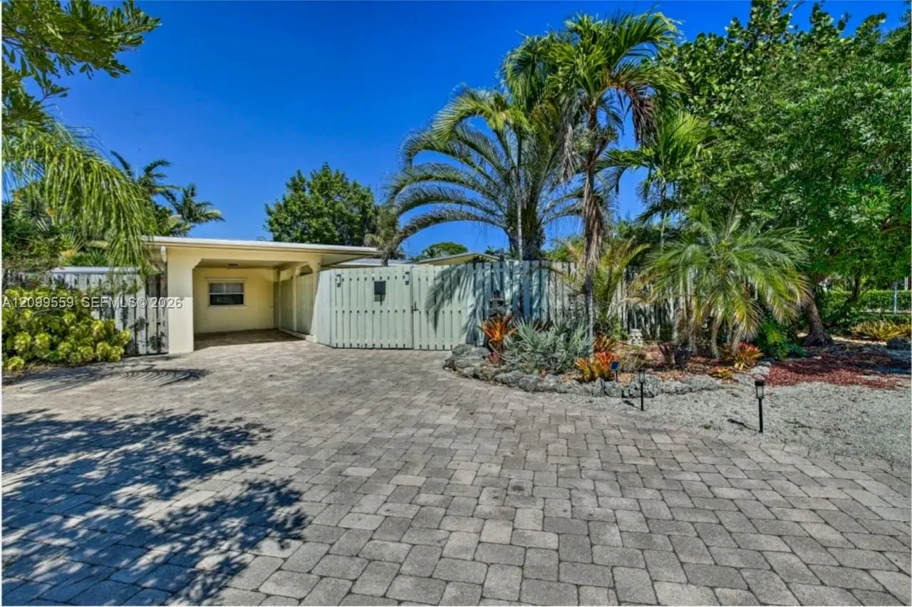 Listing  1909 NE 26th Drive 1909, Wilton Manors, FL 33306, Wilton Manors, FL 33306