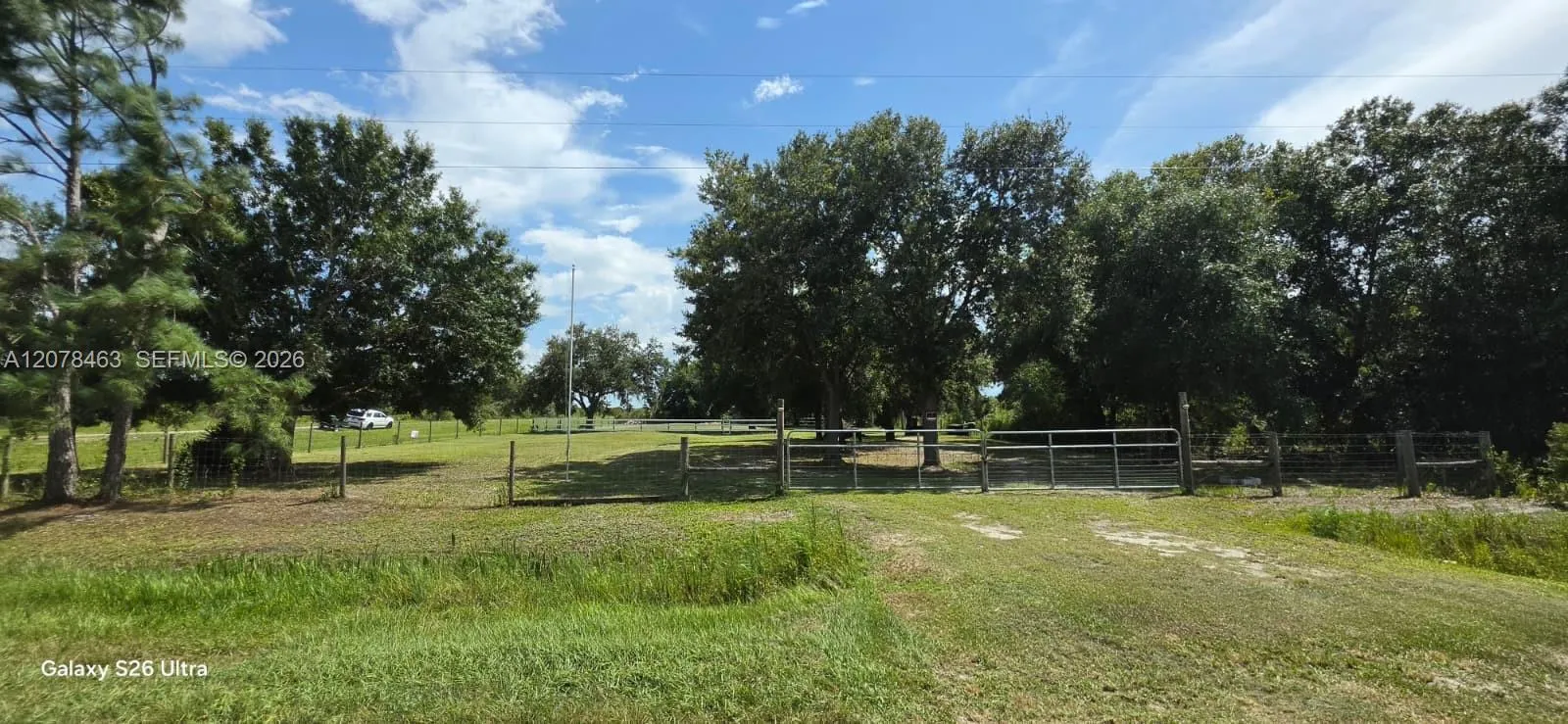 View details of listing 19218 NW 302 Street, Okeechobee, FL 34972 Okeechobee with MLS#