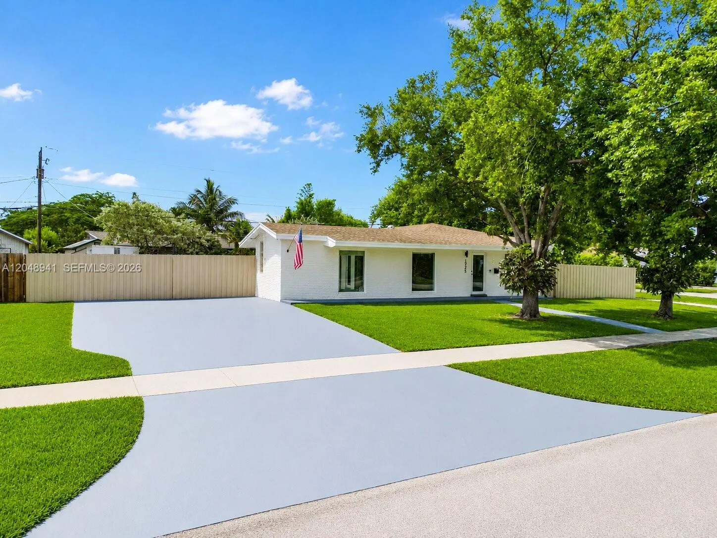 Listing  19225 Bel Aire Drive, Cutler Bay, FL 33157, Cutler Bay, FL 33157
