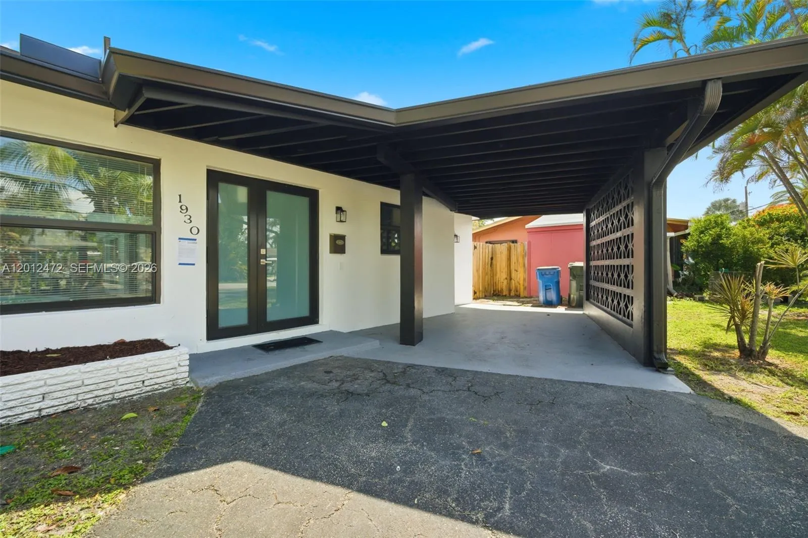 View details of listing 1930 NW 33rd Street, Oakland Park, FL 33309 Oakland Park with MLS#