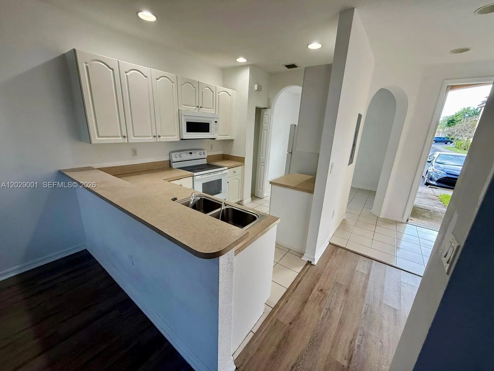 Listing  1934 SW 60th Avenue ., North Lauderdale, FL 33068, North Lauderdale, FL 33068
