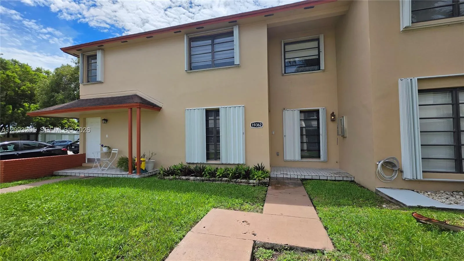 View details of listing 19362 SW 103rd Court B, Cutler Bay, FL 33157 Cutler Bay with MLS#