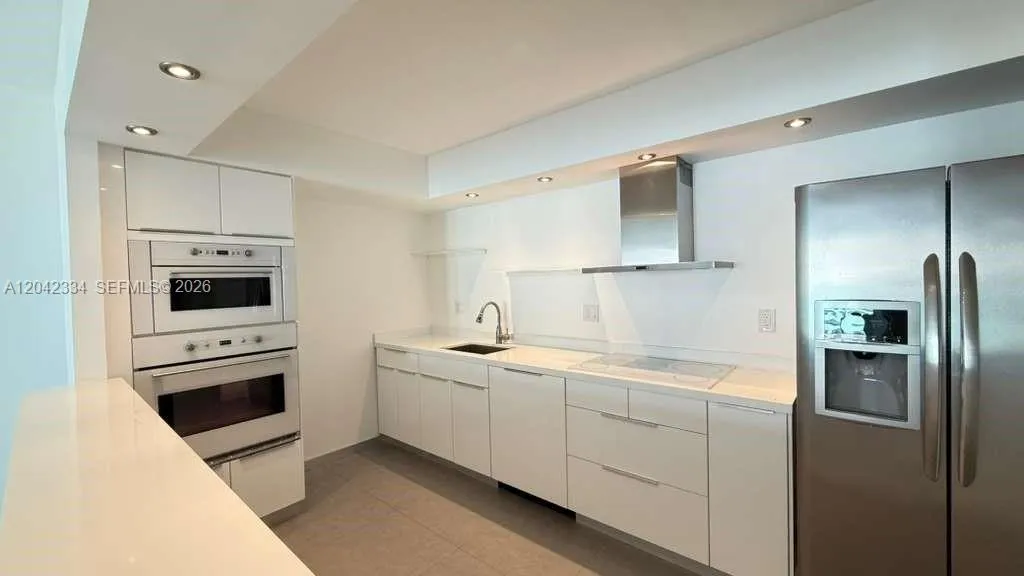 Listing  19380 Collins Avenue 905, Sunny Isles Beach, FL 33160, Sunny Isles Beach, FL 33160