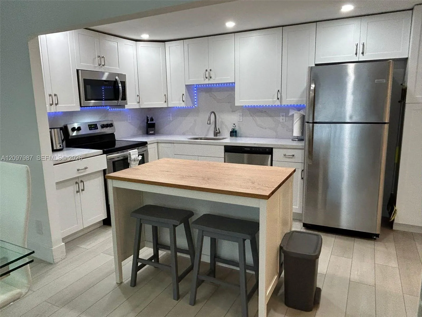 View details of listing 19390 Collins Avenue 118, Sunny Isles Beach, FL 33160 Sunny Isles Beach with MLS# 
