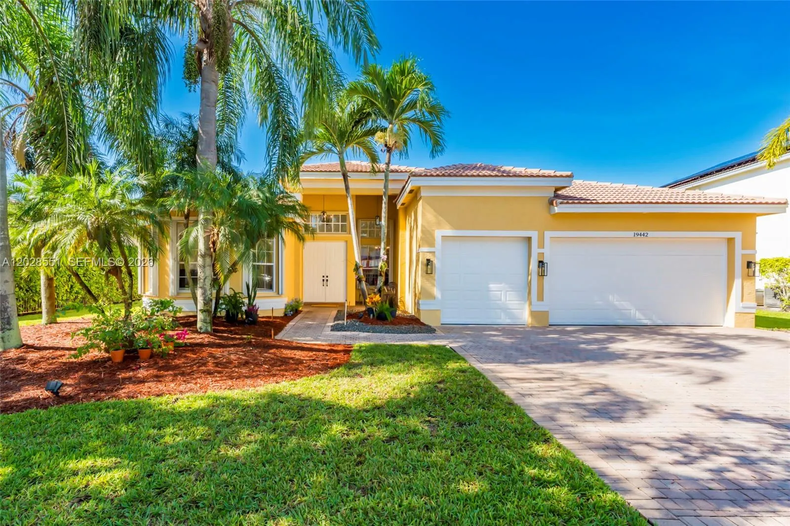 View details of listing 19442 SW 39th Street, Miramar, FL 33029 Miramar with MLS#