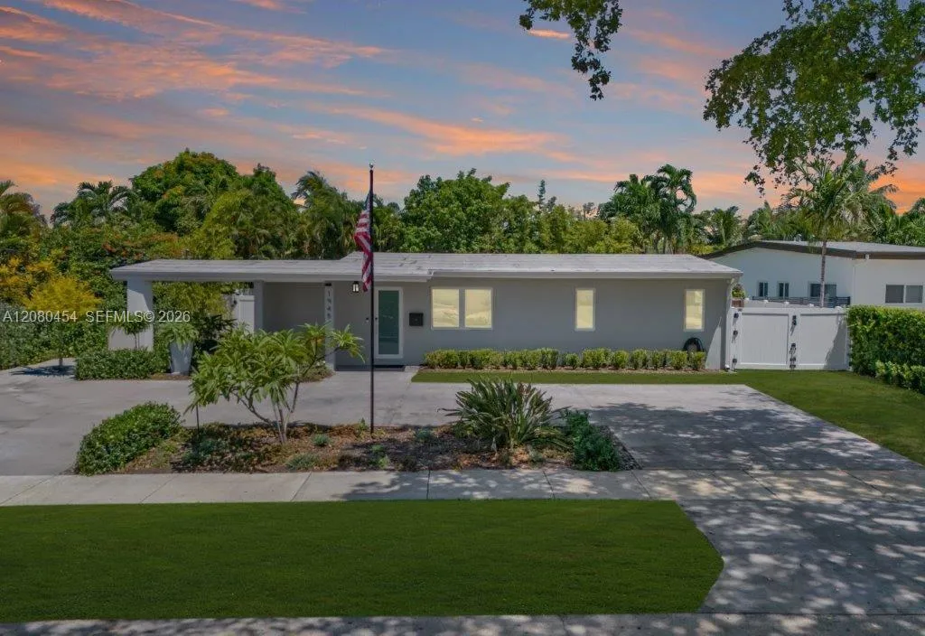 Listing  1945 S Hibiscus Drive, North Miami, FL 33181, North Miami, FL 33181