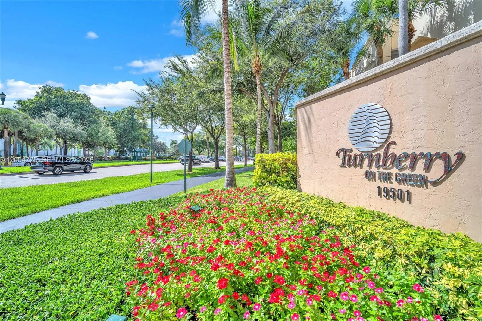 View details of listing 19501 W Country Club Drive 506, Aventura, FL 33180 Aventura with MLS# 