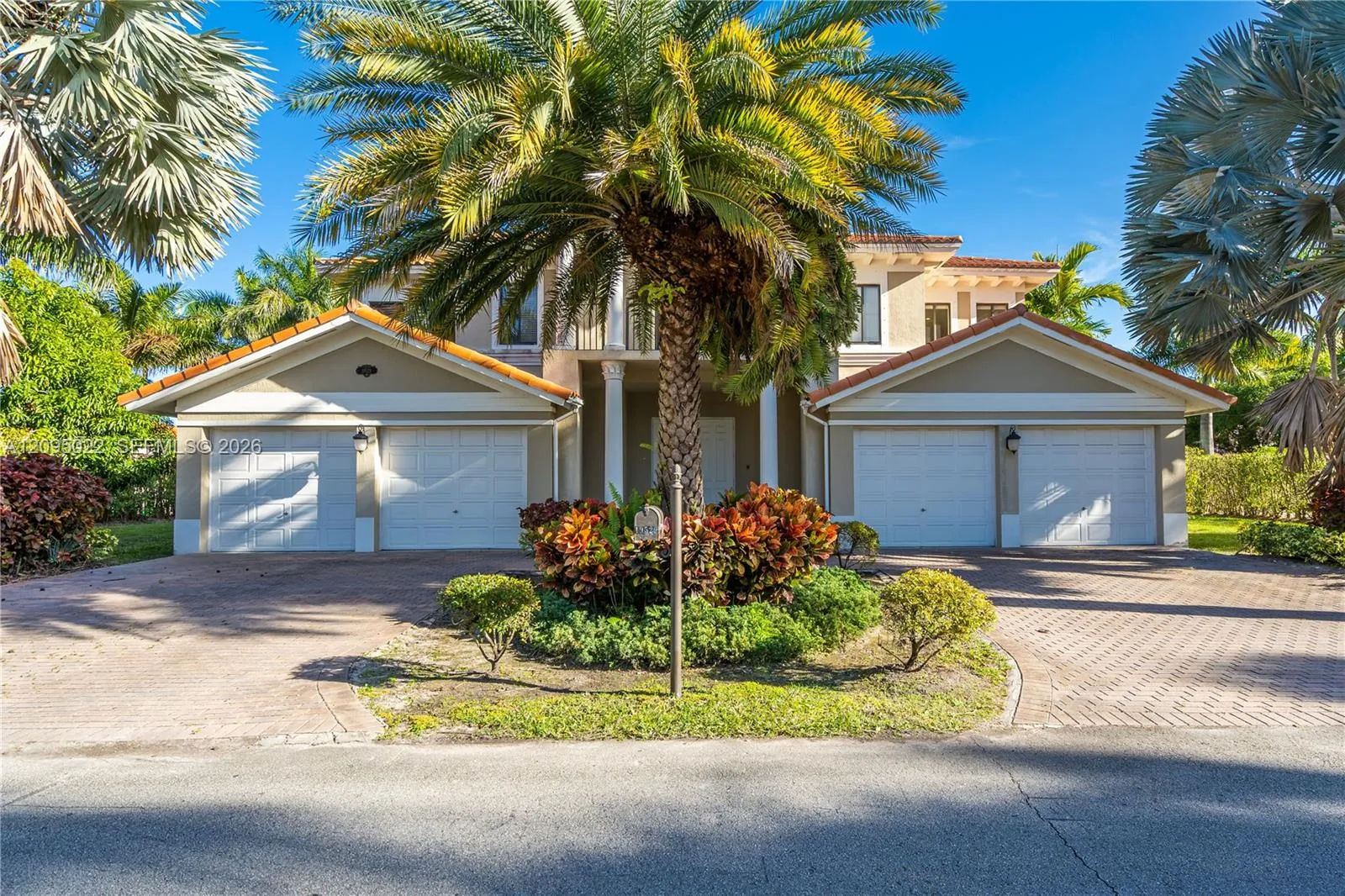 Listing  19529 SW 80th Court, Cutler Bay, FL 33157, Cutler Bay, FL 33157