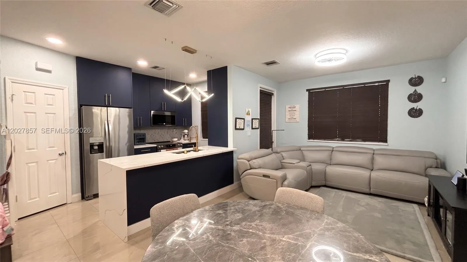 View details of listing 1962 SW 60th Avenue, North Lauderdale, FL 33068 North Lauderdale with MLS# 
