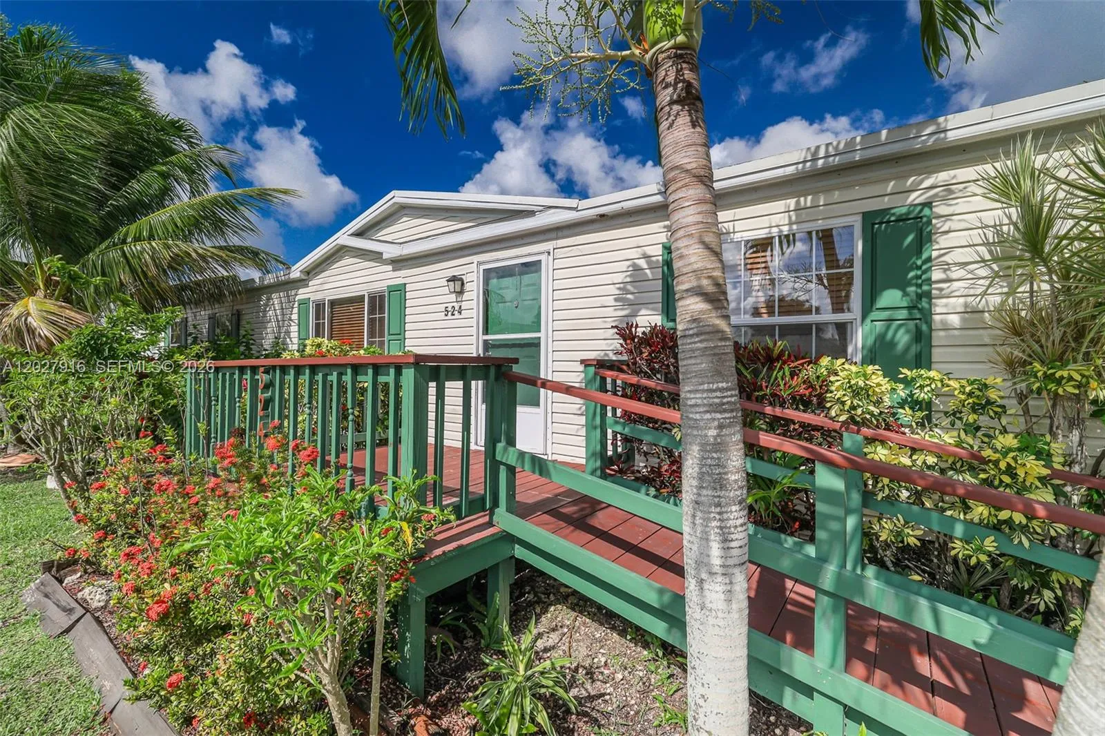 View details of listing 19800 SW 180 Avenue 524, Miami, FL 33187 Miami with MLS#