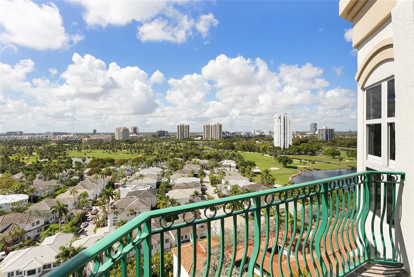 View details of listing 19900 E Country Club Drive TS08, Aventura, FL 33180 Aventura with MLS# 