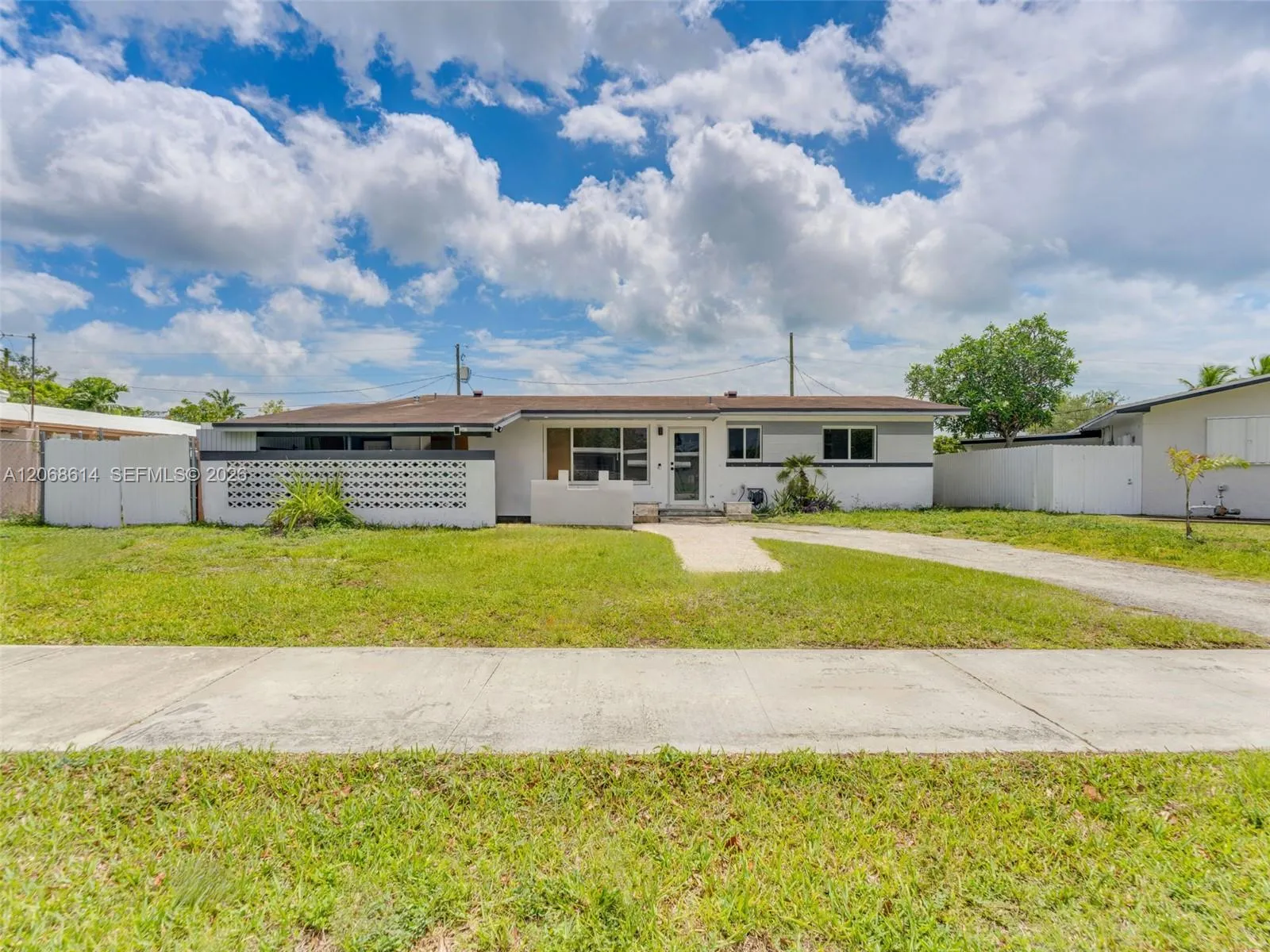 View details of listing 19931 Gulfstream Road, Cutler Bay, FL 33157 Cutler Bay with MLS#