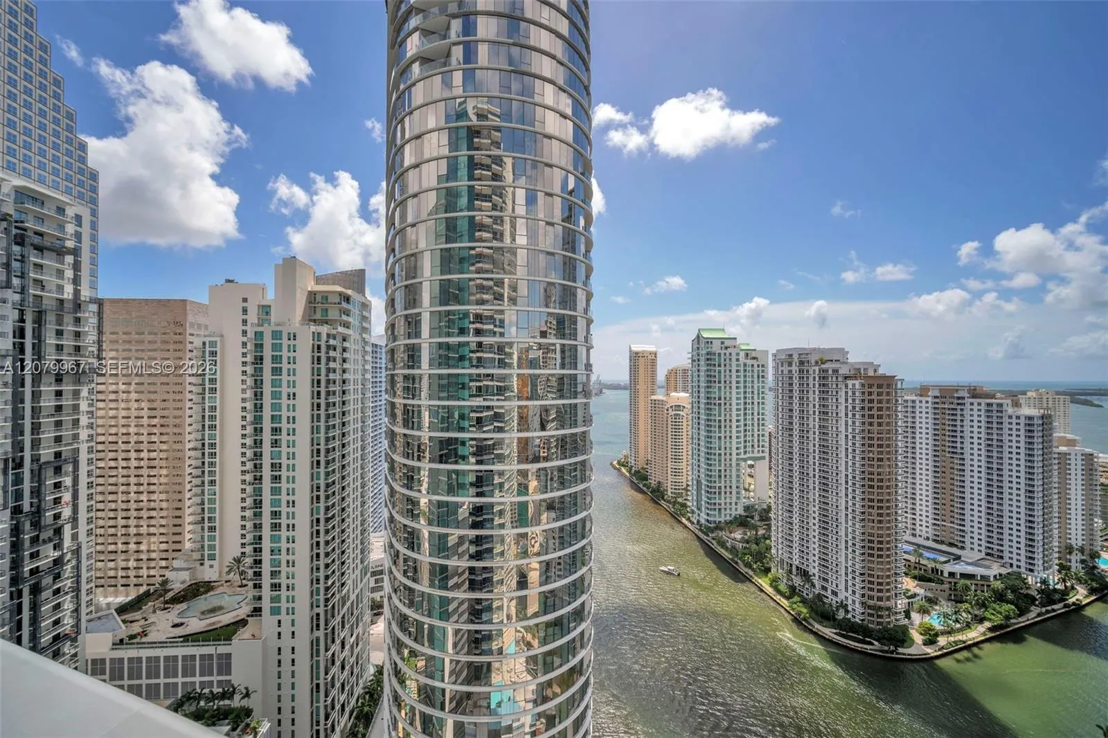 Listing  200 Biscayne Boulevard Way 3703, Miami, FL 33131, Miami, FL 33131