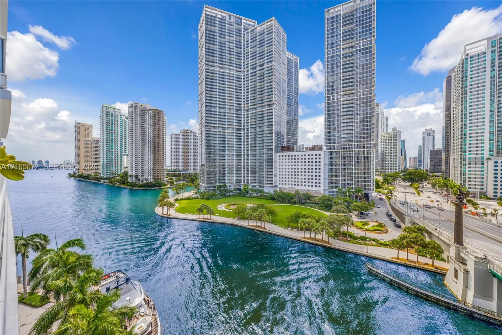 Listing  200 Biscayne Boulevard Way 904, Miami, FL 33131, Miami, FL 33131