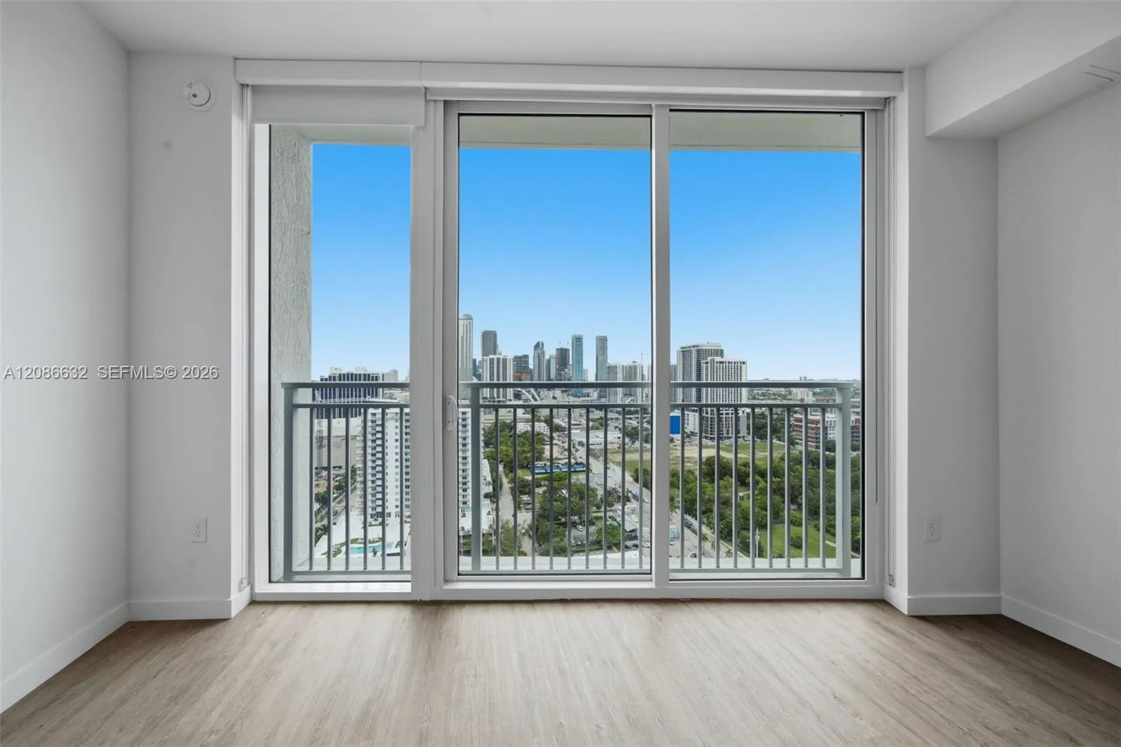 View details of listing 2000 Biscayne Boulevard 2414, Miami, FL 33137 Miami with MLS#