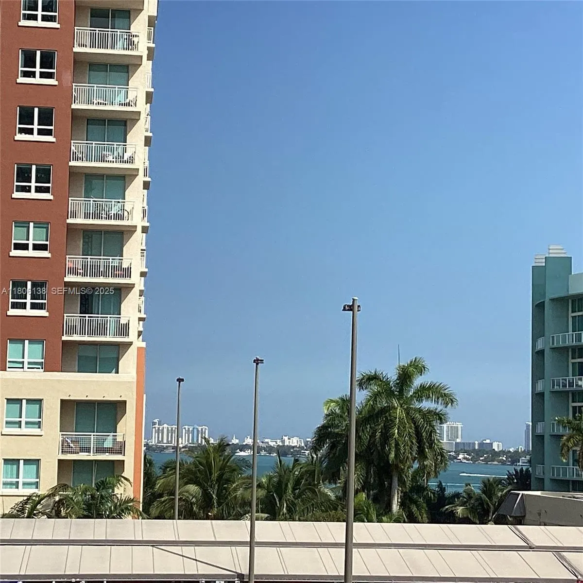 Listing  2001 Biscayne Boulevard 3503, Miami, FL 33137, Miami, FL 33137