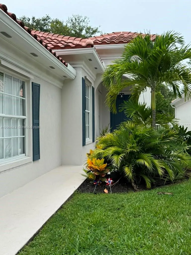 Listing  2008 Valencia Drive, Delray Beach, FL 33445, Delray Beach, FL 33445