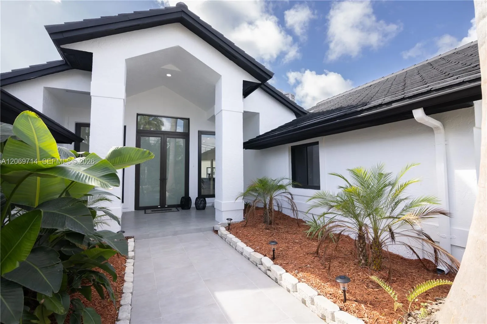 Listing  201 Holiday Drive, Hallandale Beach, FL 33009, Hallandale Beach, FL 33009