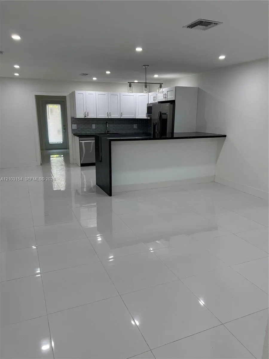 Listing  2014 NW 60th Avenue 2014, Lauderhill, FL 33313, Lauderhill, FL 33313