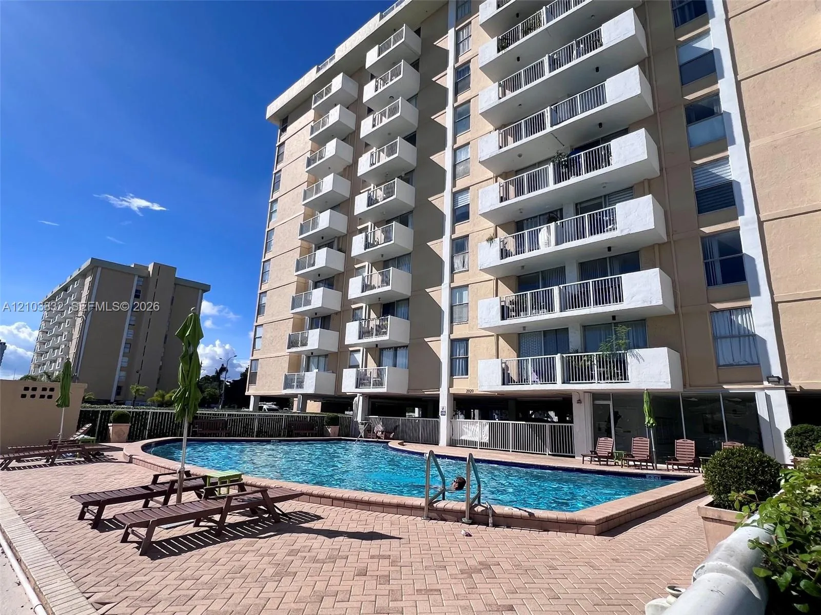 View details of listing 2020 NE 135th Street 810, North Miami, FL 33181 North Miami with MLS#