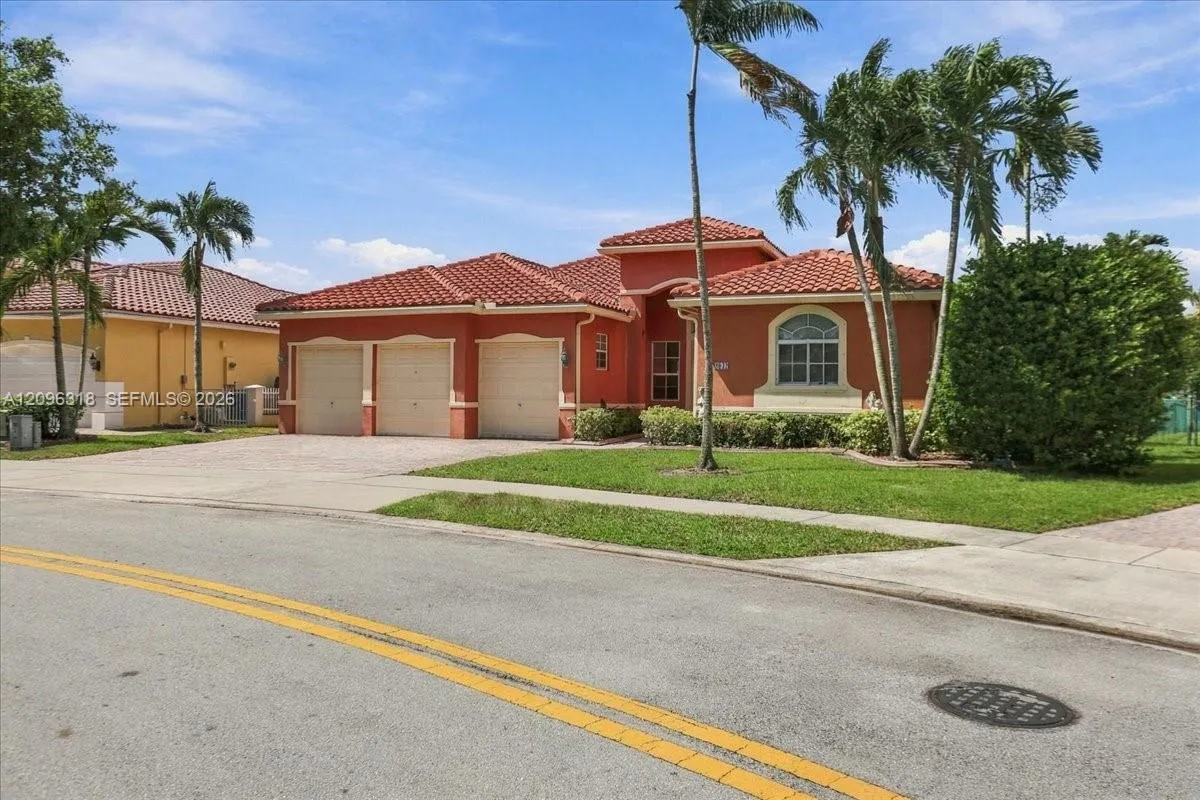 Listing  2032 SW 118th Avenue, Miramar, FL 33025, Miramar, FL 33025