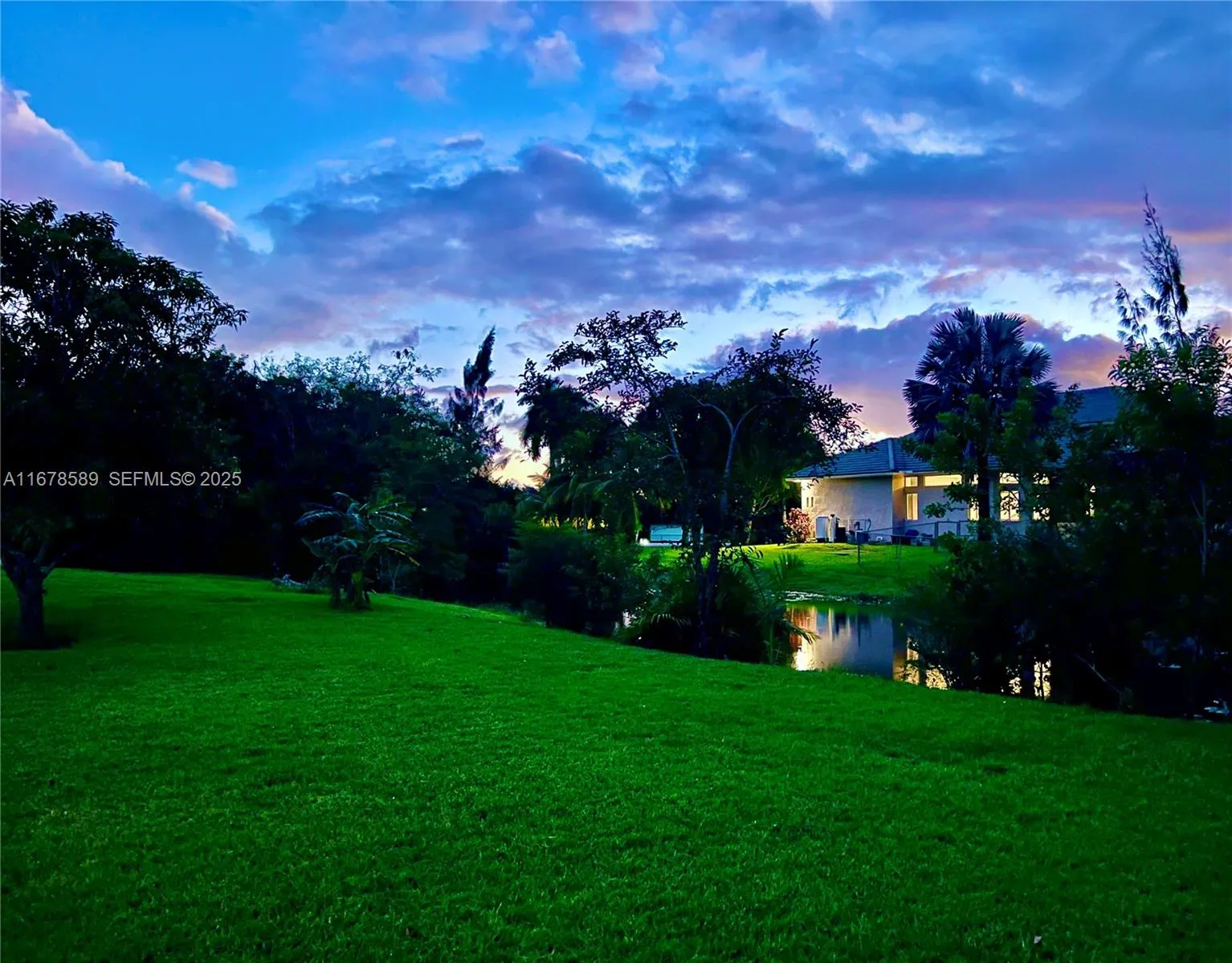 View details of listing 20321 SW 48th Street, Southwest Ranches, FL 33332 Southwest Ranches with MLS#