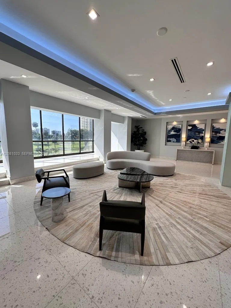 View details of listing 20335 W Country Club Drive 2302, Aventura, FL 33180 Aventura with MLS#