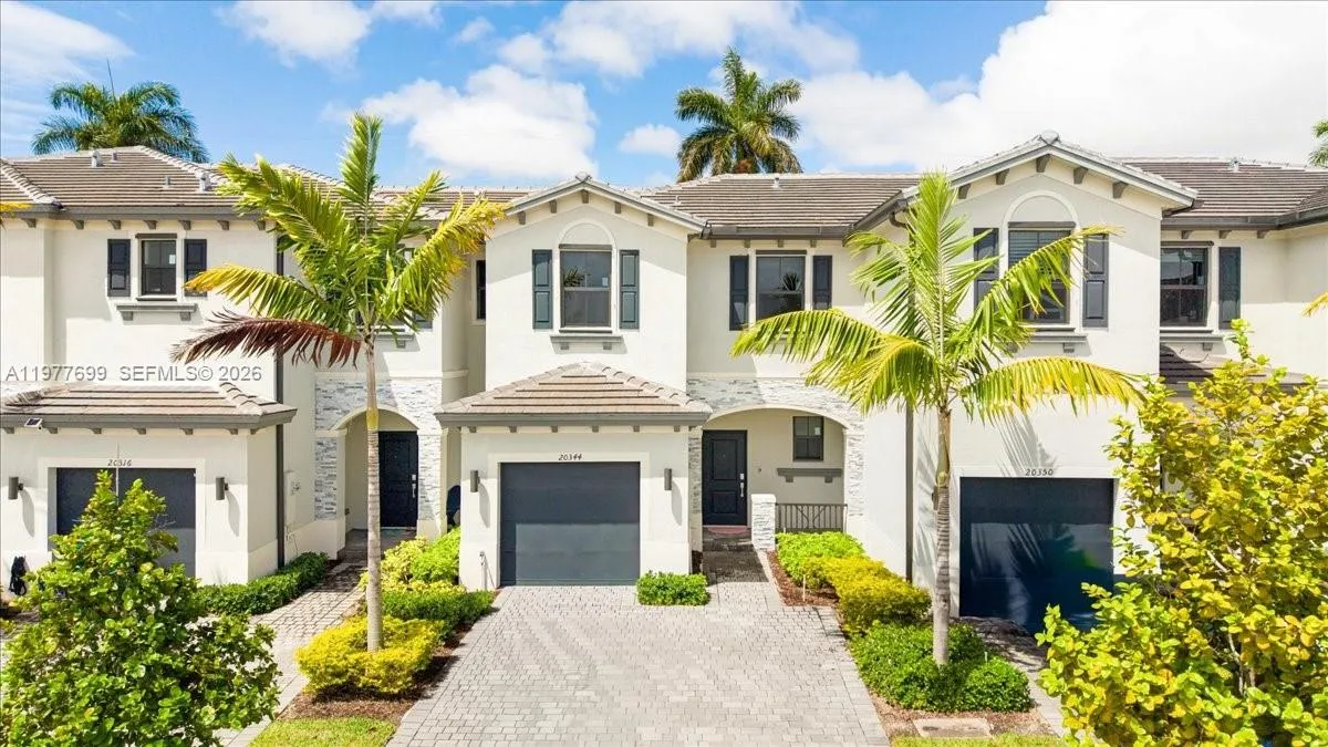 Listing  20344 NW 6th Place, Miami Gardens, FL 33169, Miami Gardens, FL 33169