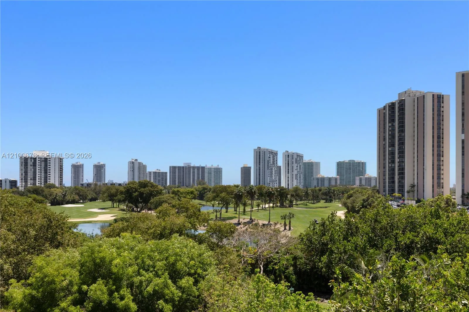 View details of listing 20400 W Country Club Drive 605, Aventura, FL 33180 Aventura with MLS# 