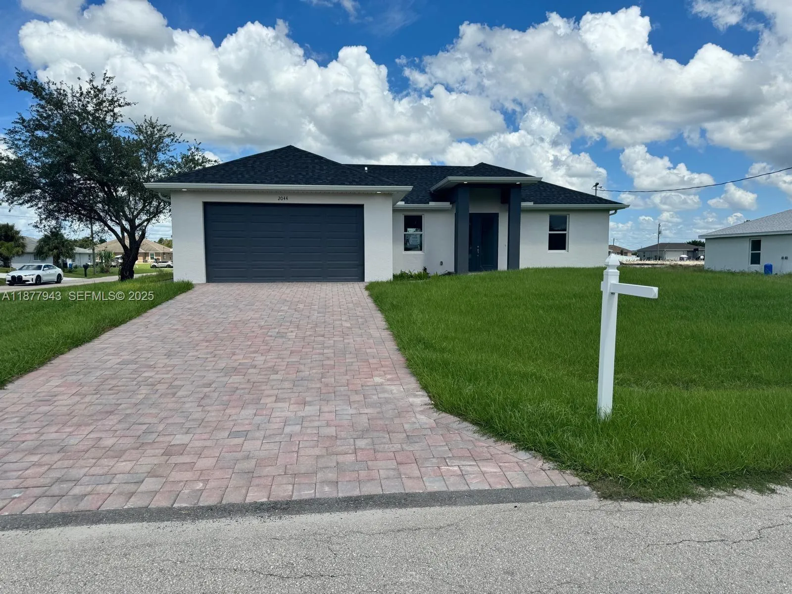 Listing  2044 Crawford Avenue N, Lehigh Acres, FL 33971, Lehigh Acres, FL 33971