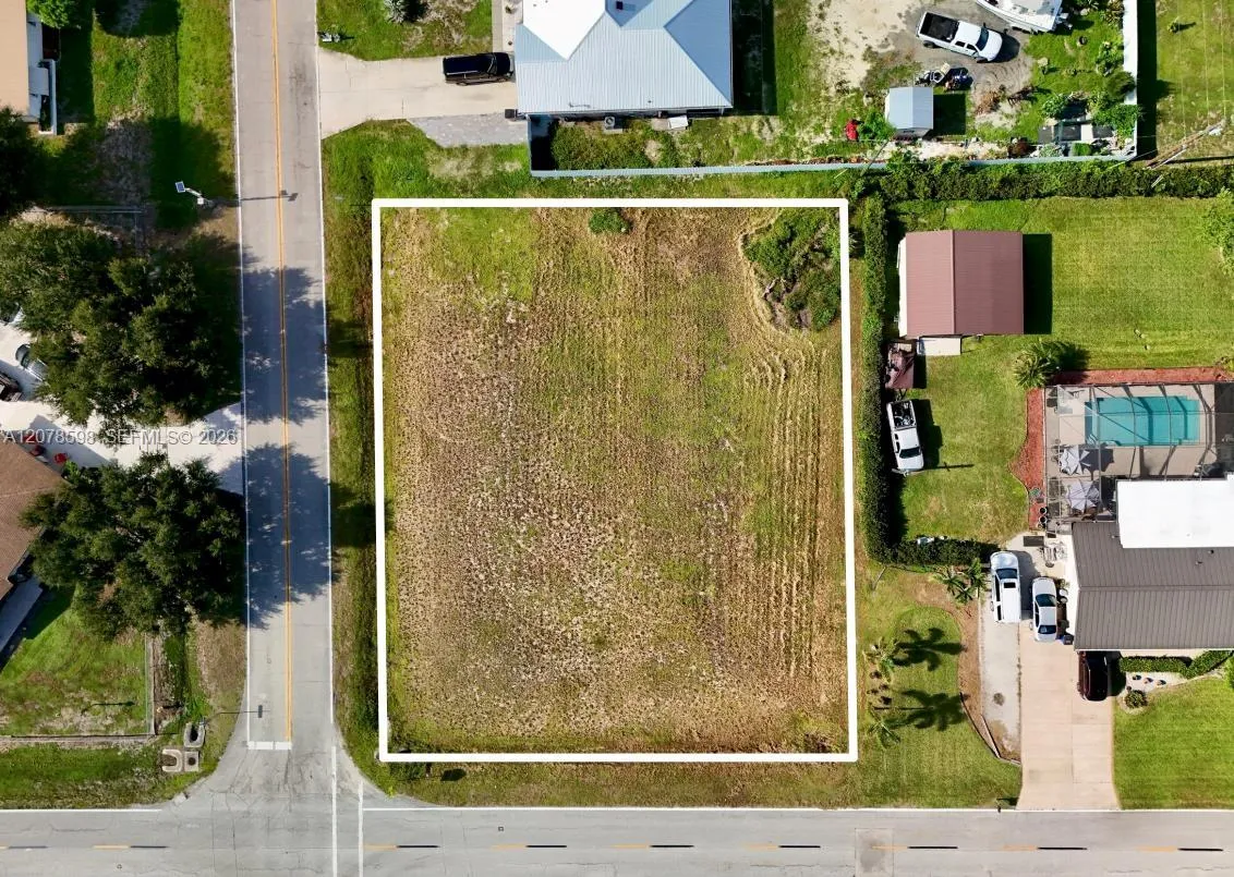 View details of listing 205 Arthur Avenue, Lehigh Acres, FL 33936 Lehigh Acres with MLS#