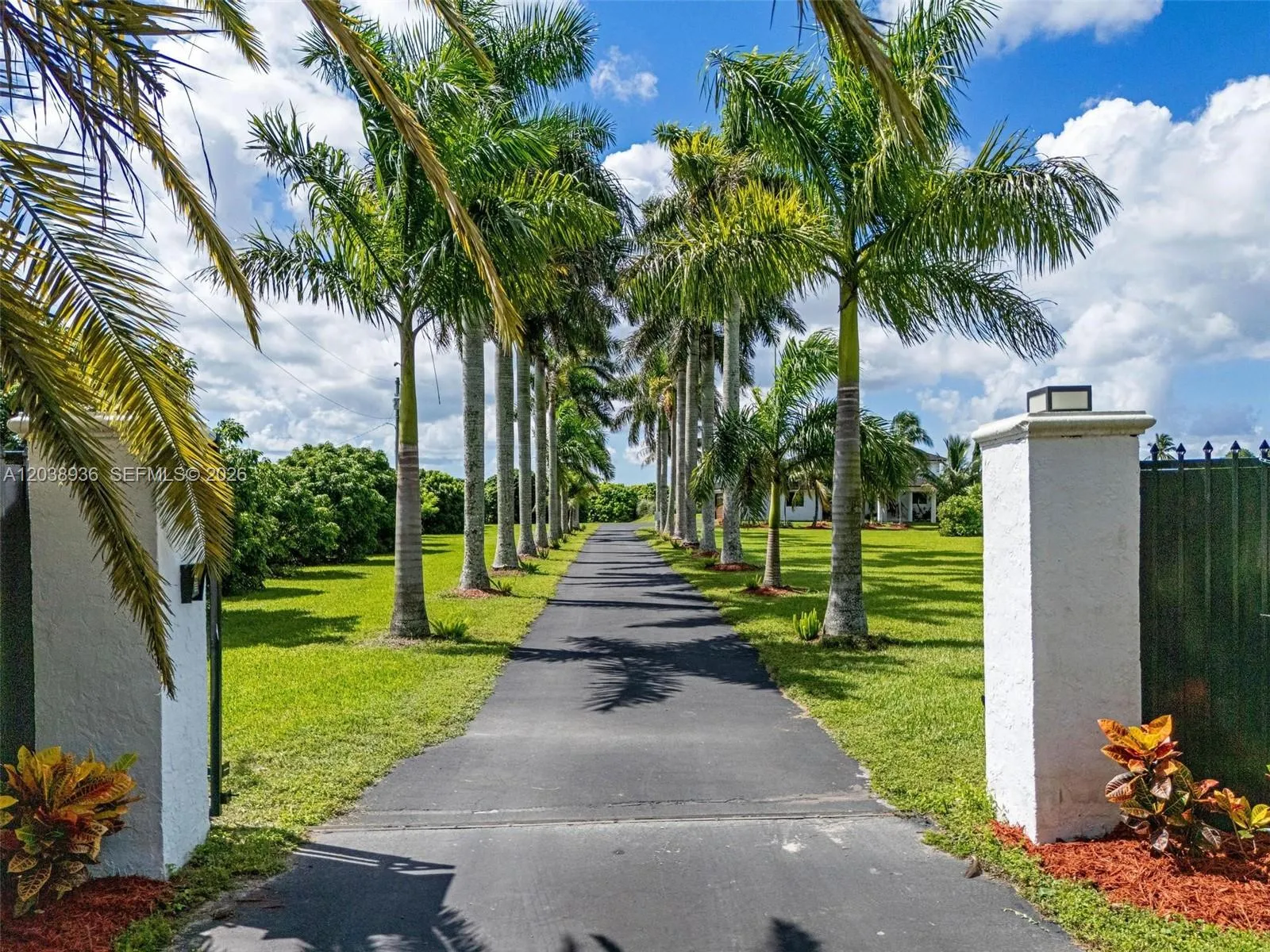 Listing  20520 SW 190th Street, Miami, FL 33187, Miami, FL 33187