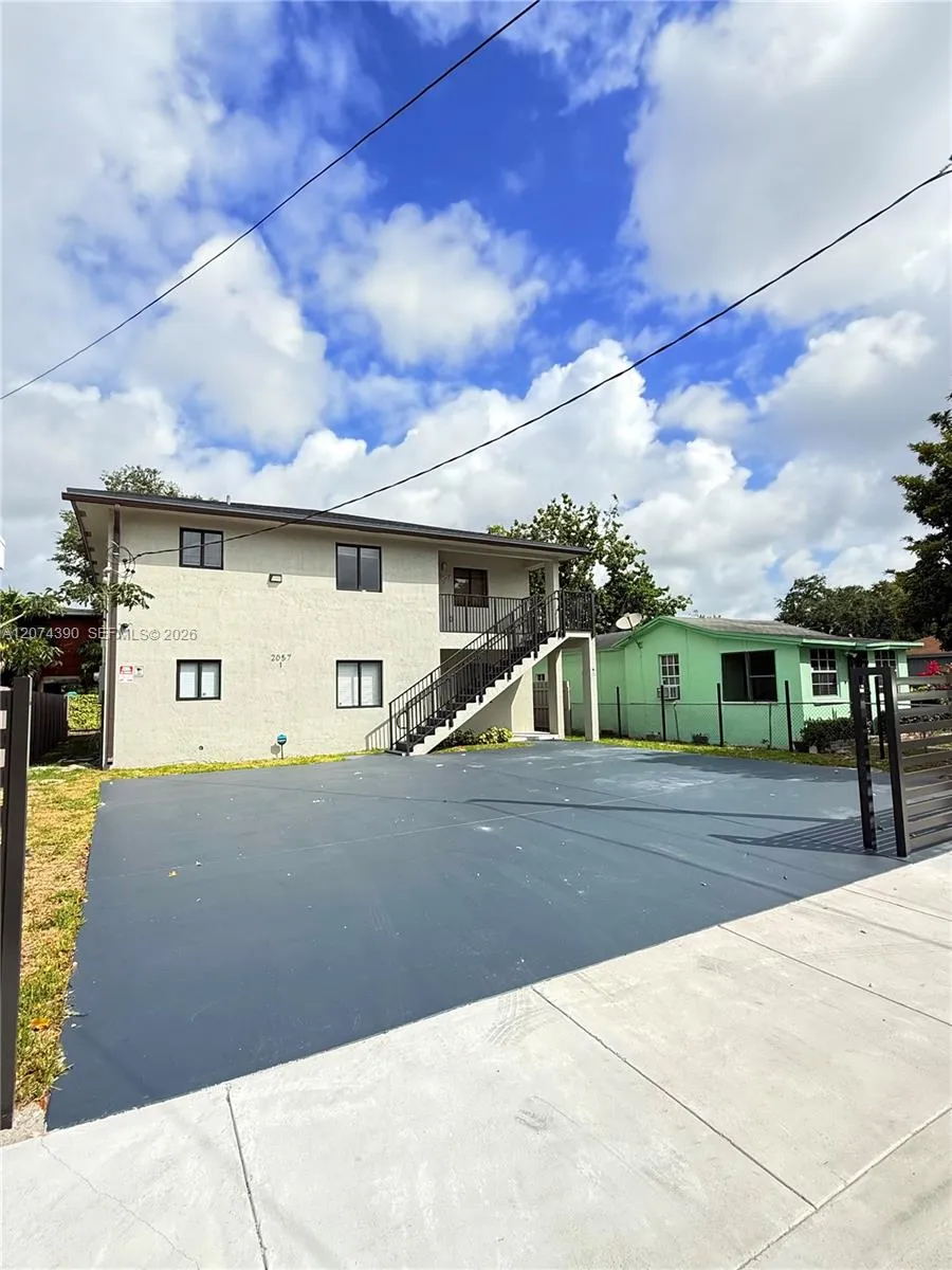 Listing  2057 Washington Avenue 2, Opa-Locka, FL 33054, Opa-Locka, FL 33054