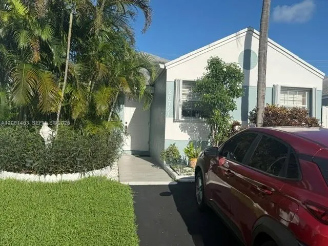 View details of listing 20721 SW 103rd Court, Cutler Bay, FL 33189 Cutler Bay with MLS#