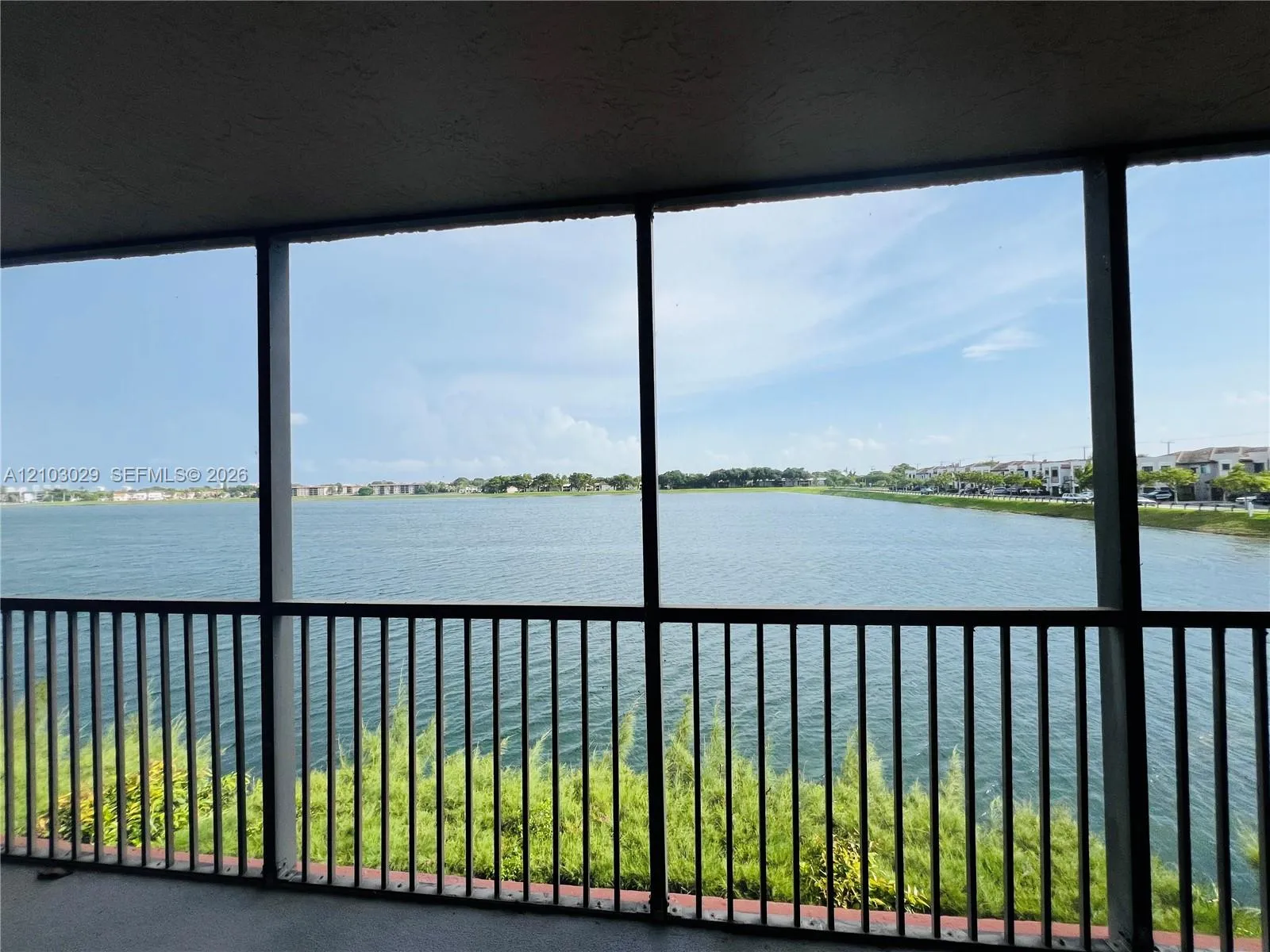 Listing  20860 San Simeon Way 205-6, Miami, FL 33179, Miami, FL 33179