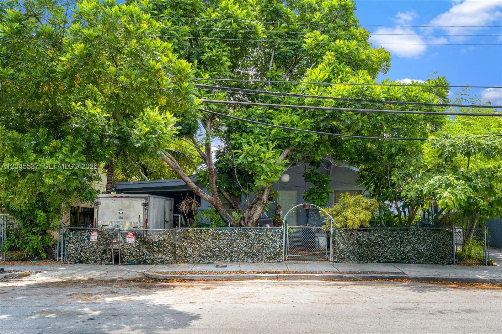 View details of listing 210 SW 13th Avenue, Miami, FL 33135 Miami with MLS#