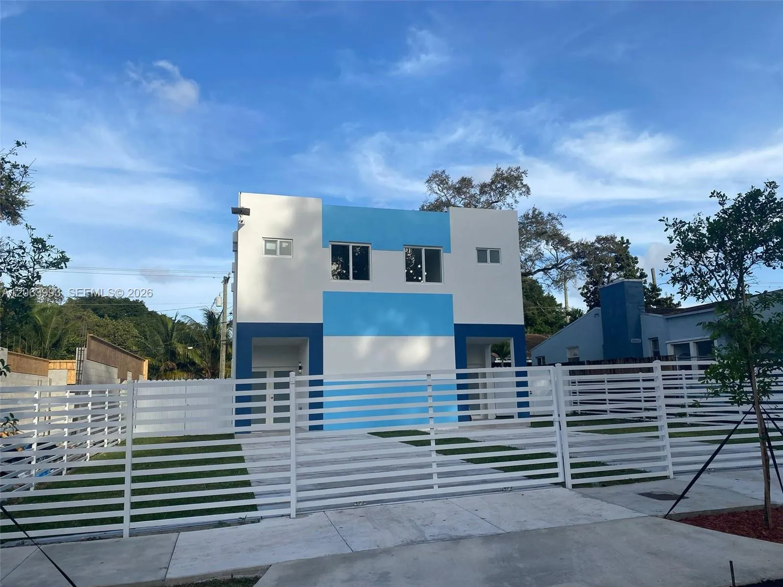 Listing  2100 NW 102nd Street 1, Miami, FL 33147, Miami, FL 33147