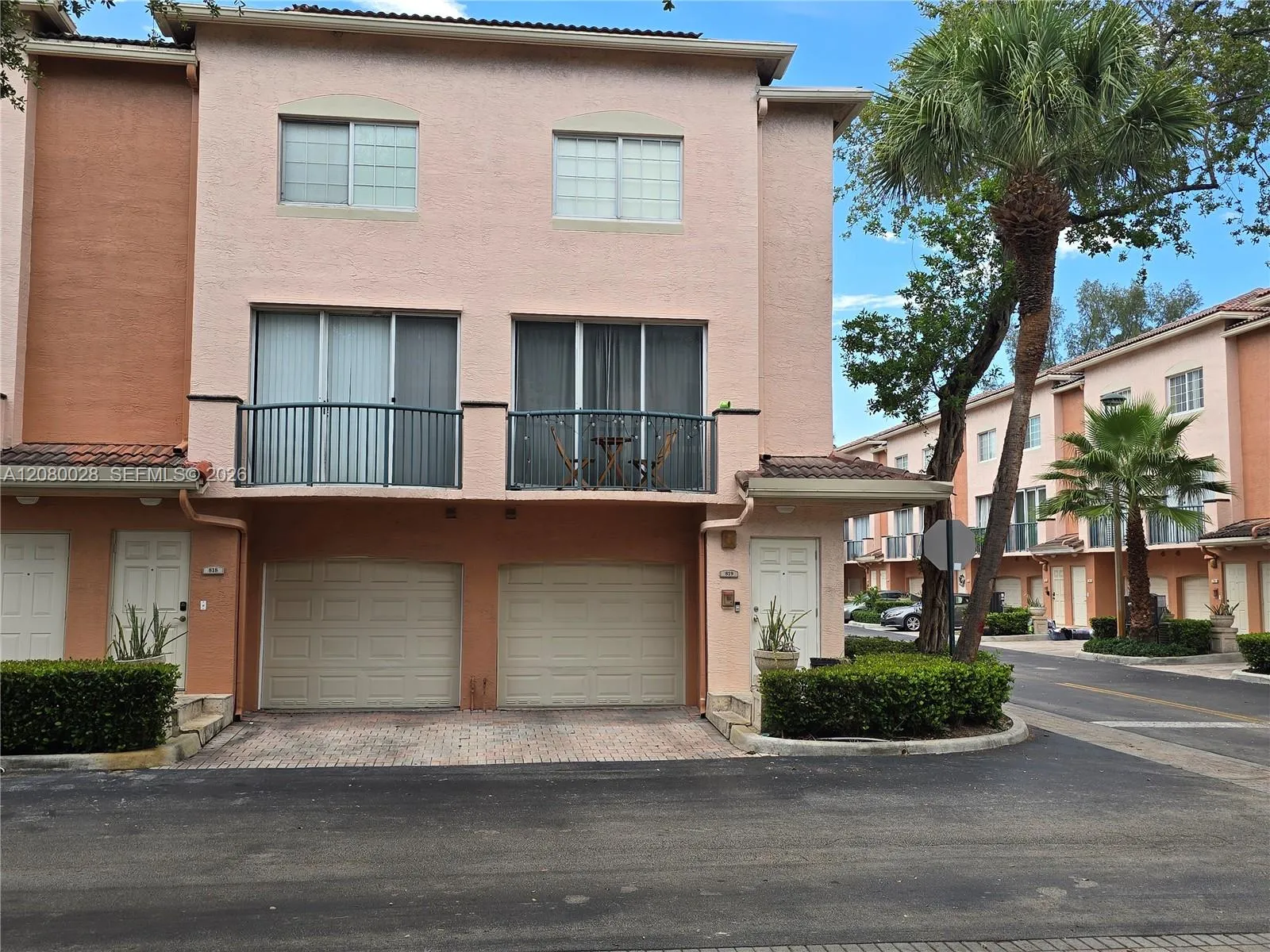 Listing  2107 SE 10th Avenue 818, Fort Lauderdale, FL 33316, Fort Lauderdale, FL 33316