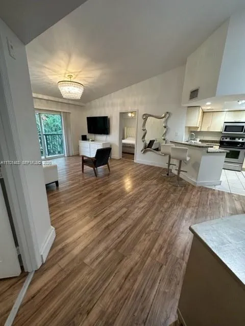 View details of listing 2119 SE 10th Avenue 917, Fort Lauderdale, FL 33316 Fort Lauderdale with MLS# 